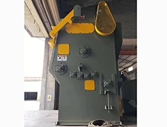 Q3212履带式万搏（中国）